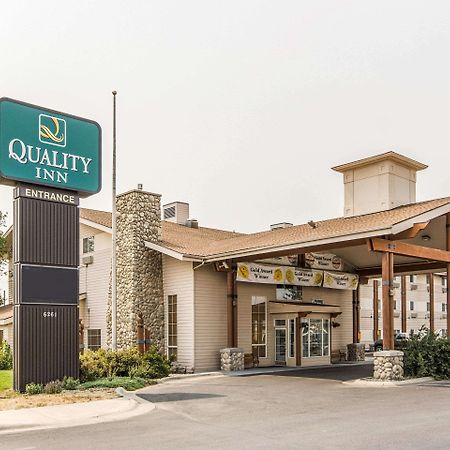 Quality Inn Belgrade Bagian luar foto