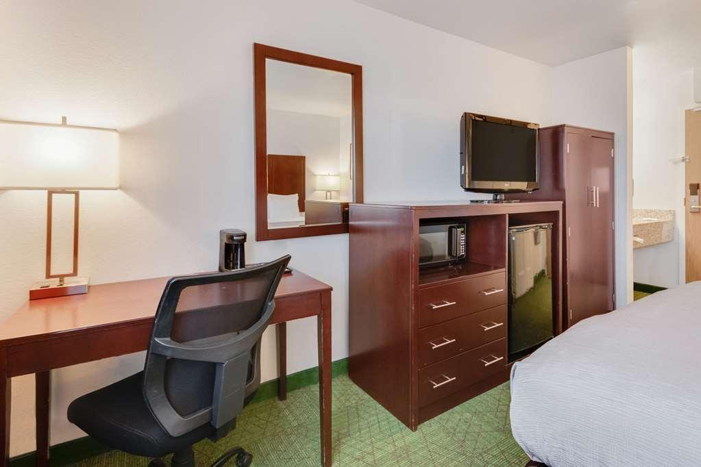 Quality Inn Belgrade Ruang foto