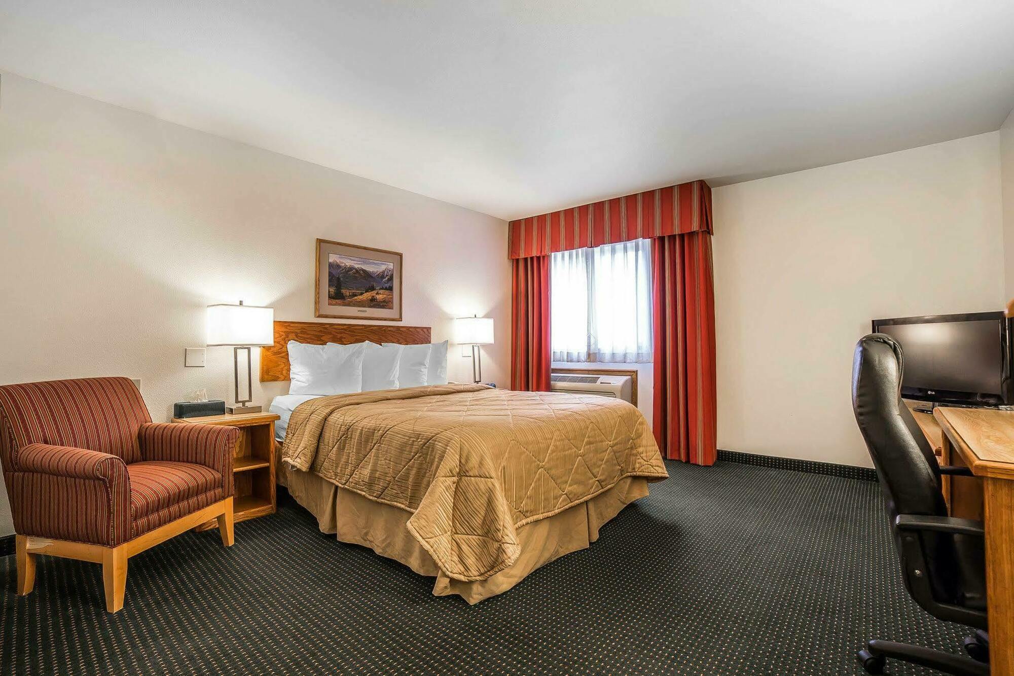Quality Inn Belgrade Bagian luar foto
